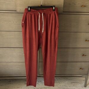 Vuori Men's Burgundy Joggers
